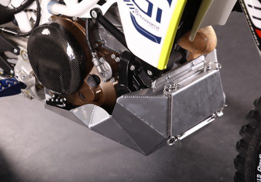 KTM 690 skild plate with tool box KTM 690 skild plate with tool box