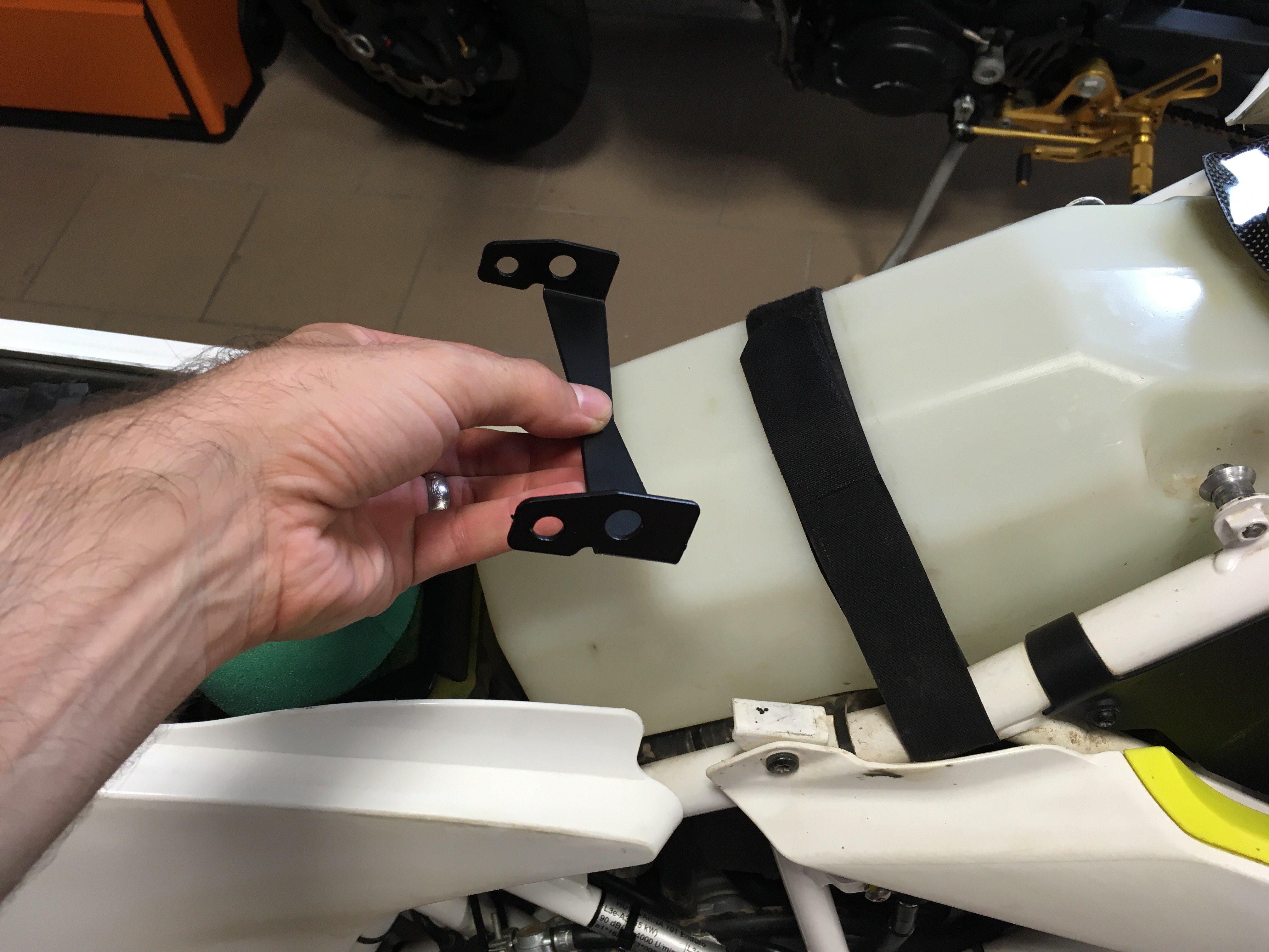 husqvarna 701 rade garage