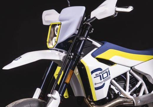 Husqvarna 701 LED Mask RADEGARAGE Husqvarna 701 LED Mask RADEGARAGE