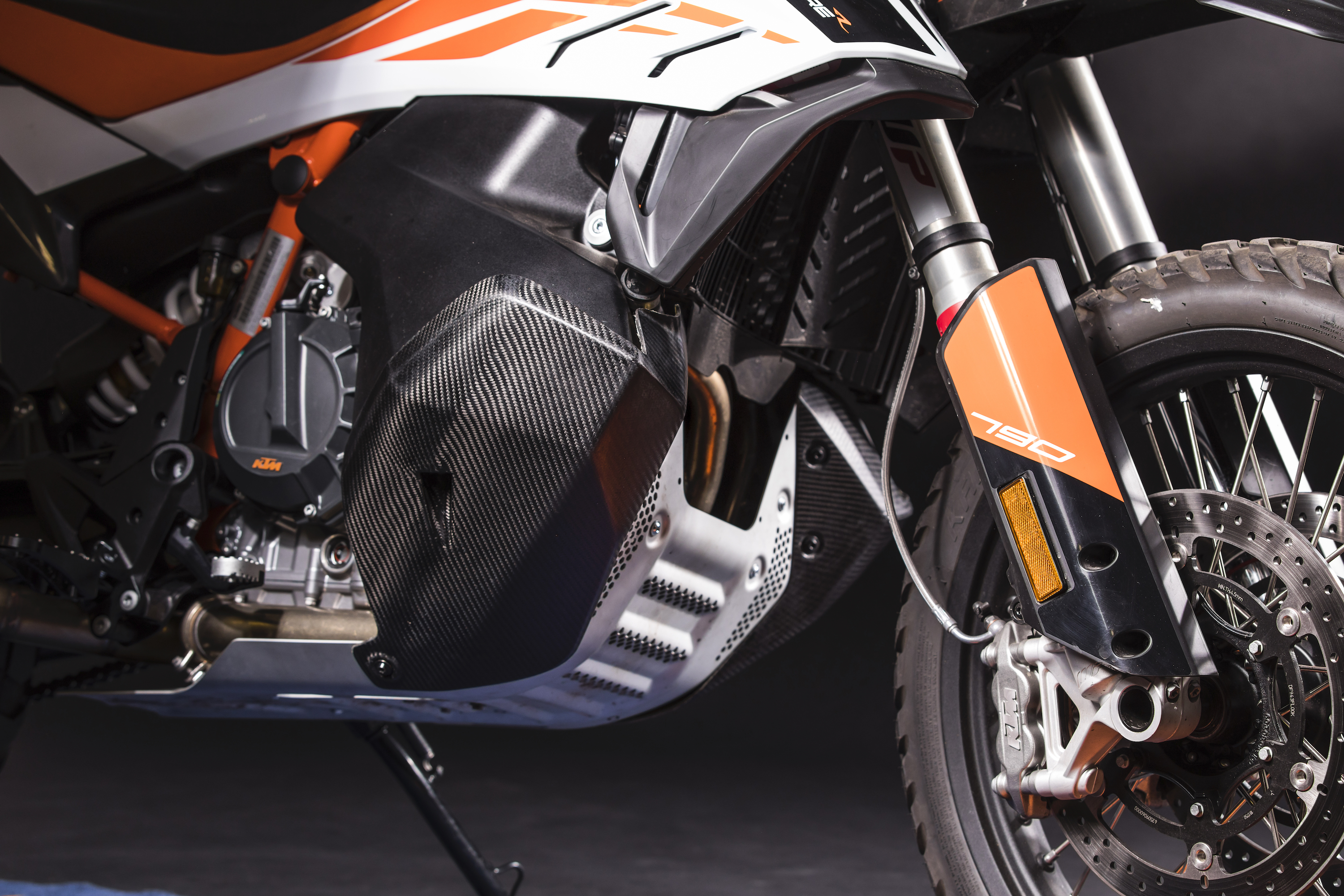 ktm fuel tank cover