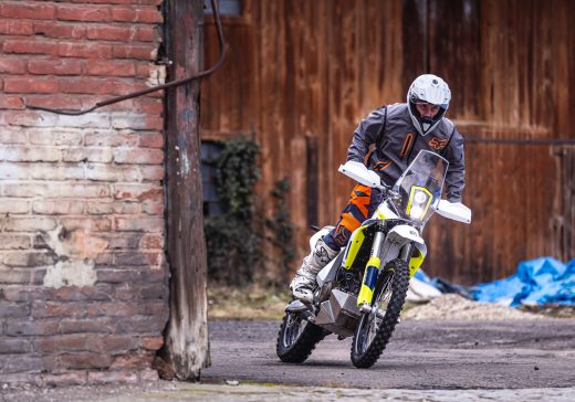 Husqvarna 701 Rally carbon kit