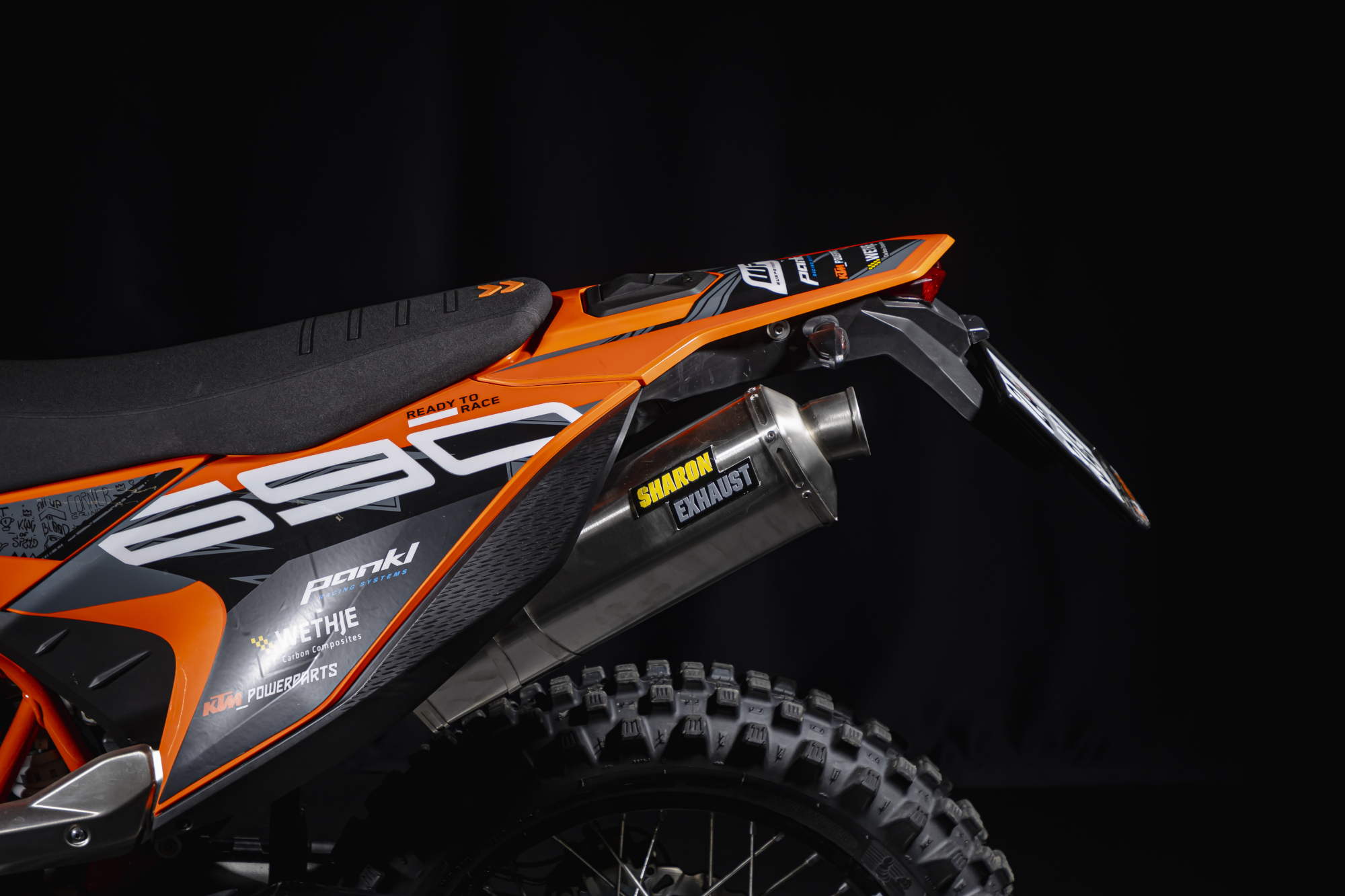 Sharon exhaust outlet ktm 690