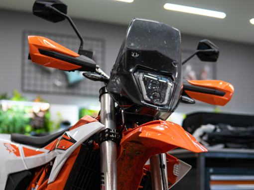 rade-garage-2026-ktm-690-landing1 rade-garage-2026-ktm-690-landing1