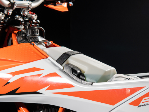 KTM 690 Auxiliary Tank Kit MY26