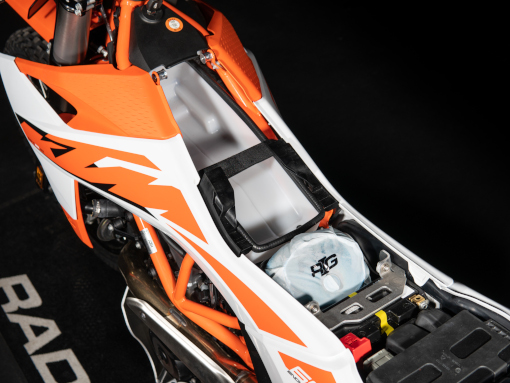 rade-garage-ktm-690-2026-storage-kit2