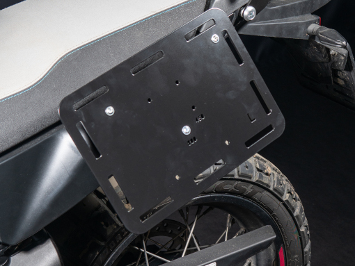 rade-garage-cfmoto-800-panniers3 rade-garage-cfmoto-800-panniers3