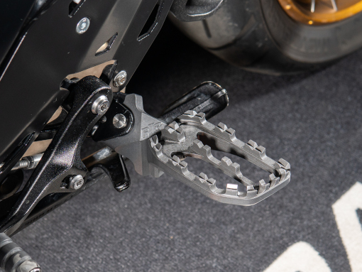 BMW 1300 GS Larger Footpegs