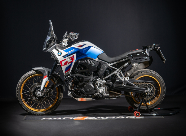 BMW F 900 GS